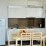 Jico Travel - Colombo Апартаменты *