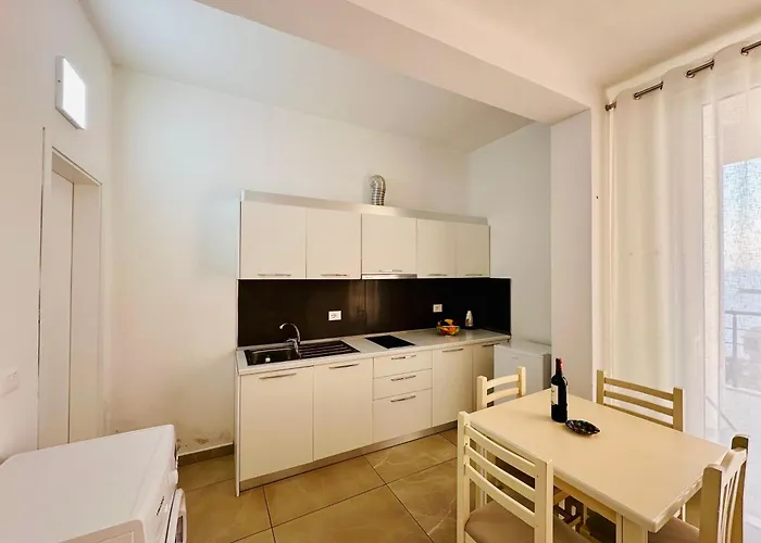 Jico Travel - Colombo Apartament